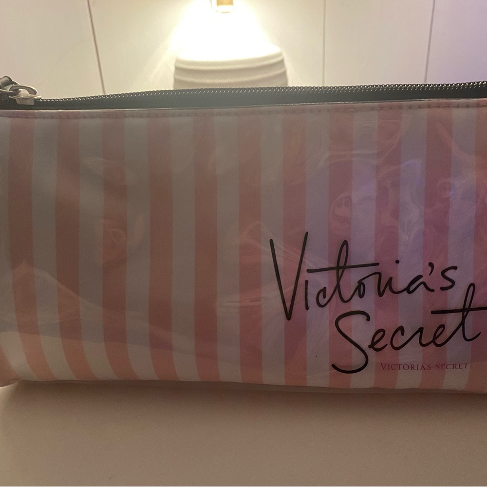Cosmetic bag Victoria secrets